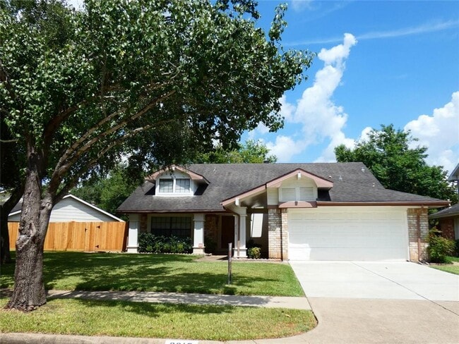 property at 2215 Brook View Ln