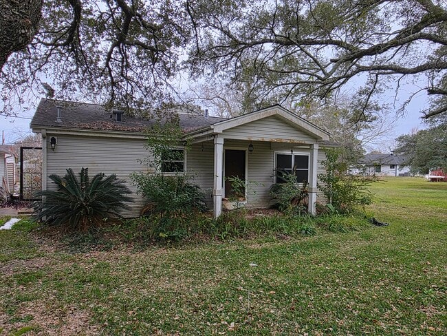 property at 4701 Cherry St