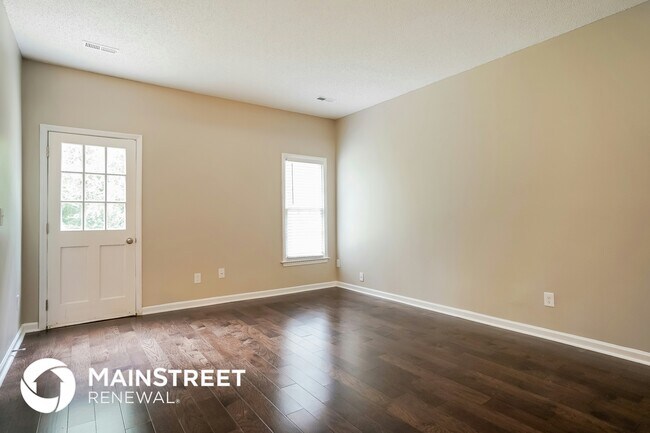 6014 River Lake Cir in Raleigh, NC - Building Photo - Building Photo