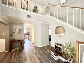 9313 Sanford Dr in Austin, TX - Building Photo - Building Photo