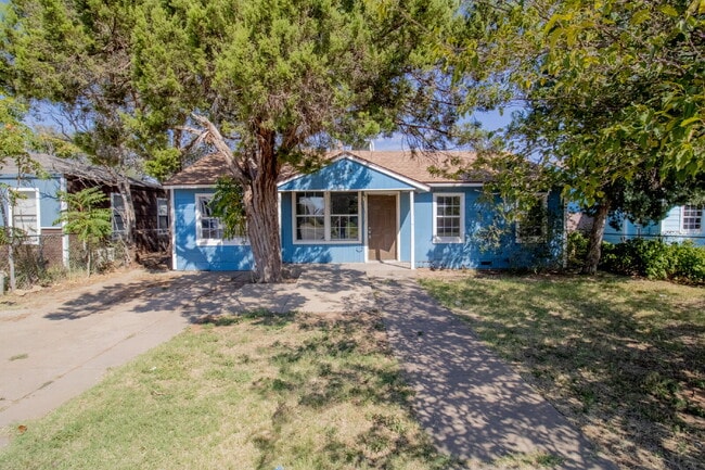 property at 3306 2nd St