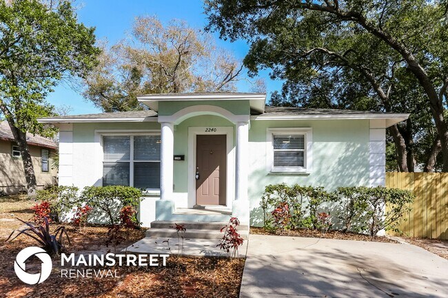 property at 2240 20th St S