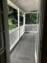 53 Prince St, Unit 2 in Brookline, MA - Foto de edificio - Building Photo