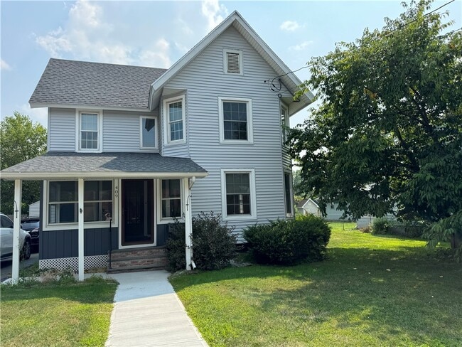property at 409 W Broad St