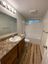 297 Guthrie Rd in Helena, MT - Foto de edificio - Building Photo