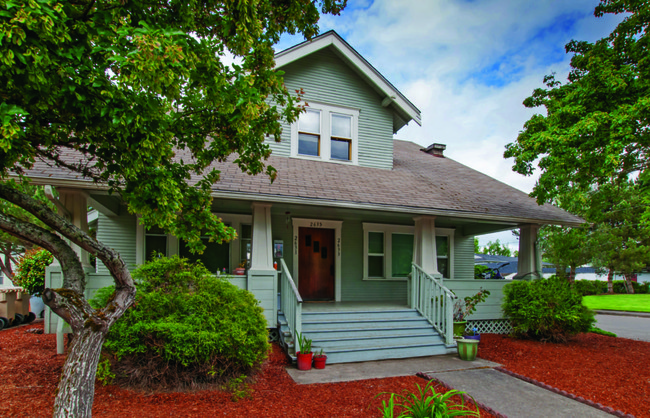 Pickford Leonard in Corvallis, OR - Foto de edificio - Building Photo