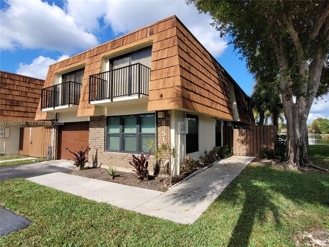 property at 8351 S Coral Cir