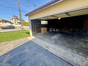 2008 Ripley Ave in Redondo Beach, CA - Building Photo - Building Photo