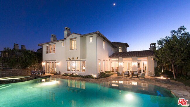 property at 25531 Prado De Oro