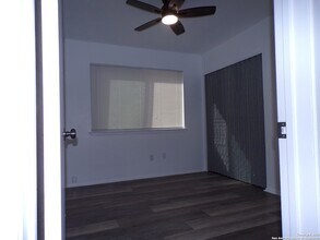 4163 Freestone St in San Antonio, TX - Building Photo - Building Photo