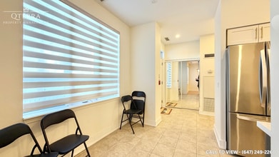 388 Prince Of Wales Dr in Mississauga, ON - Building Photo - Building Photo