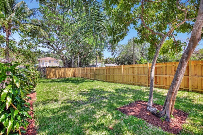 620 SW 7th Ave in Fort Lauderdale, FL - Building Photo - Building Photo