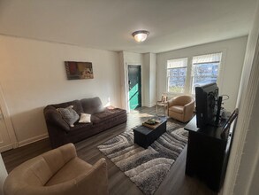 441 Manor Pl NW in Washington, DC - Building Photo - Building Photo