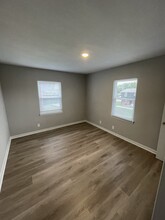 Blacklark Apartments in Kansas City, KS - Building Photo - Building Photo