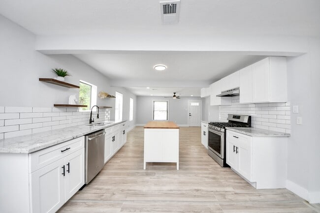 property at 503 Schilling Ave