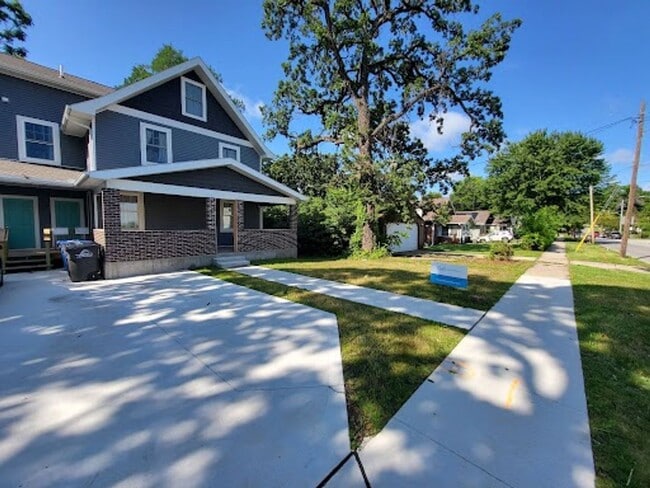 property at 2406 Woodland Ave