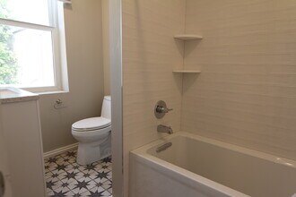 3945 Baring St, Unit 2nd Floor - B in Philadelphia, PA - Building Photo - Building Photo