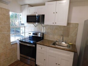 10945 NW 19th Ave in Miami, FL - Building Photo - Building Photo