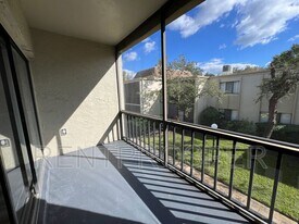 3242 S Semoran Blvd in Orlando, FL - Building Photo