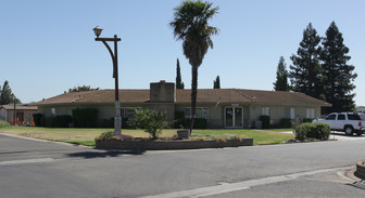 Three Palms Apartments