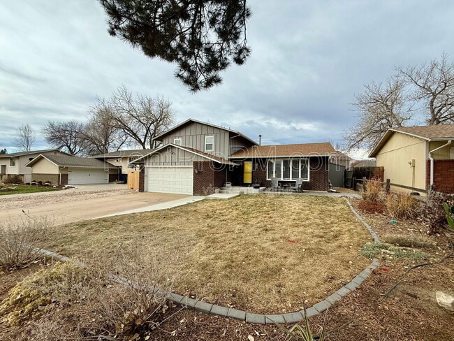 property at 1013 Timber Ln