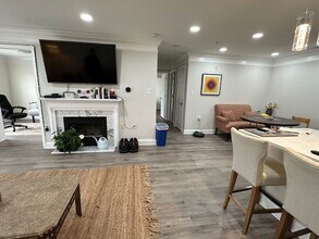 12020 Amber Ridge Cir in Germantown, MD - Building Photo - Building Photo