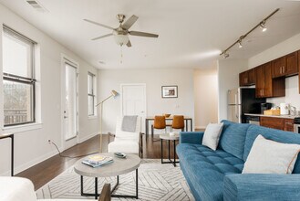 1016 18th Ave S in Nashville, TN - Building Photo - Building Photo