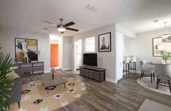 Orange Tree Village in Tucson, AZ - Building Photo - Building Photo