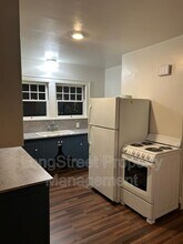 1905 SE 27th Ave in Portland, OR - Building Photo - Building Photo