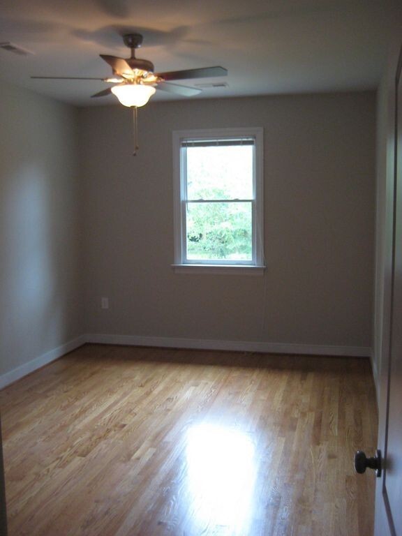 715 W Clay St in Richmond, VA - Foto de edificio - Building Photo