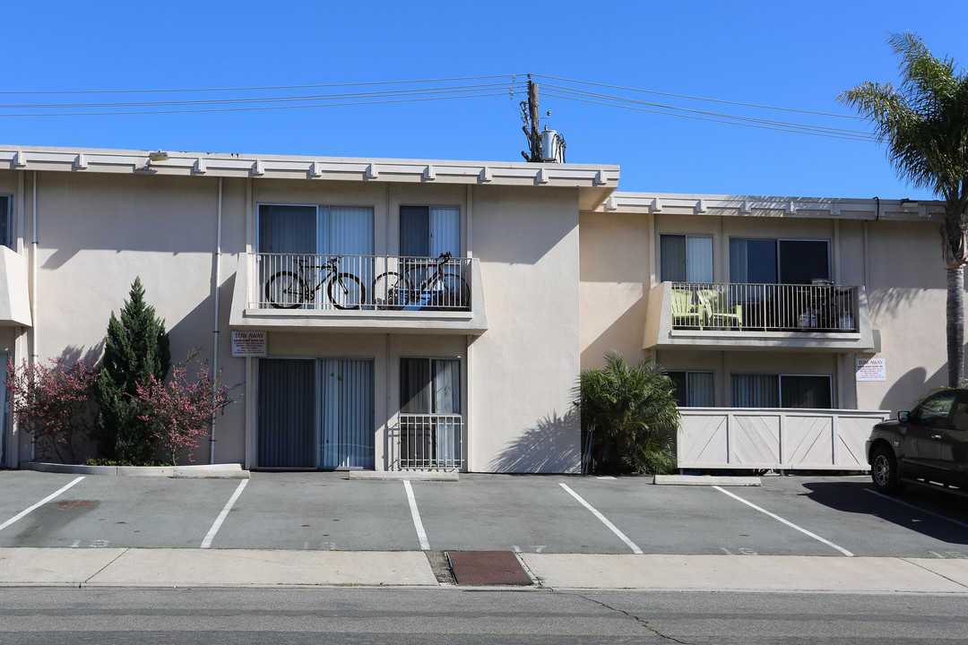 Tuscany Villas Apartments in San Diego, CA - Building Photo