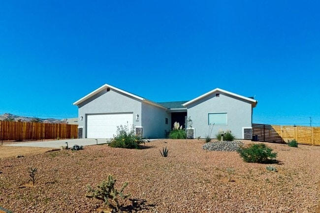 property at 1030 Canyon Dr