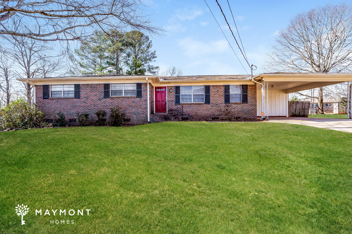 64 Linden Cir in Hueytown, AL - Building Photo