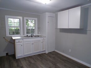 2005 Long 14th St in Bessemer, AL - Building Photo - Building Photo