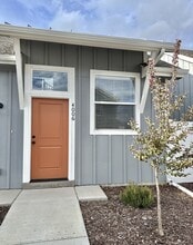 4006 Blue Pine Ln in Wellington, CO - Building Photo - Building Photo