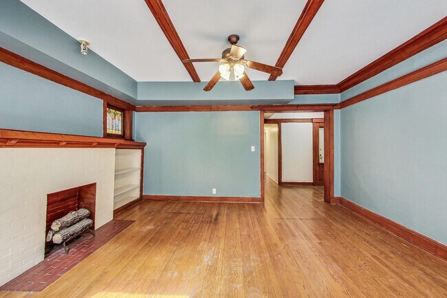 4746 N Malden St, Unit 1 in Chicago, IL - Building Photo - Building Photo
