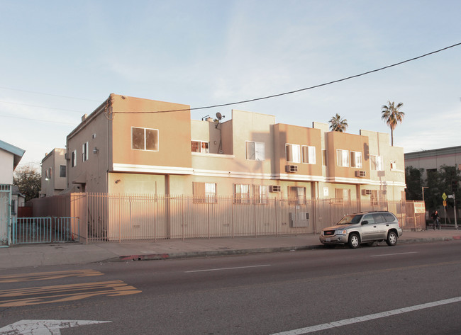 South View (Broadway) in Los Angeles, CA - Building Photo - Building Photo