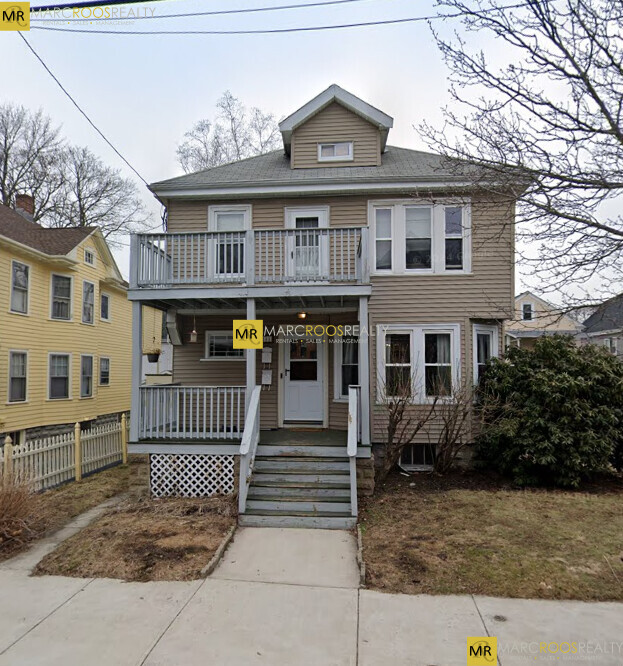 43 Orchard St, Unit #0 in Medford, MA - Foto de edificio