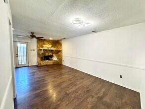 200 Martingale in Laredo, TX - Building Photo - Building Photo