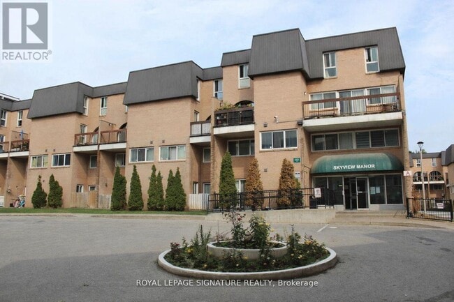 100 Mornelle Ct in Toronto, ON - Building Photo - Building Photo