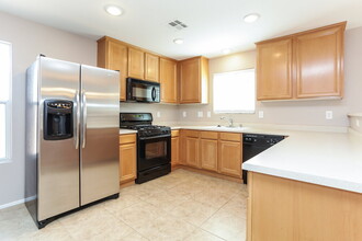 3342 Villa Fiori Ave in Las Vegas, NV - Building Photo - Building Photo