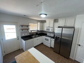 1890 N 1600 N Acc Rd in Cedar City, UT - Building Photo - Building Photo