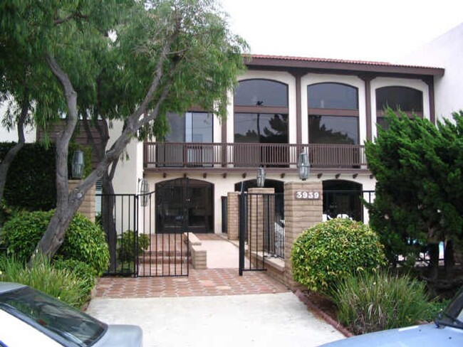 property at 3939 Eagle St