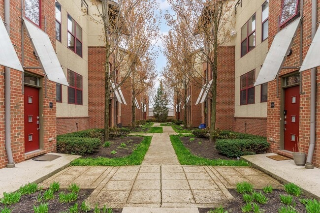 587 E Rich St in Columbus, OH - Building Photo - Building Photo