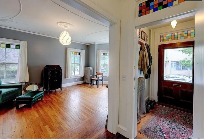24 Whitmarsh St, Unit 1 in Providence, RI - Building Photo - Building Photo