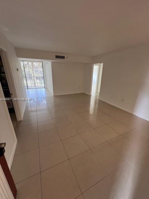 8700 SW 133rd Avenue Rd in Miami, FL - Building Photo