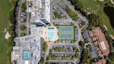 20225 NE 34th Ct, Unit 413 in Aventura, FL - Building Photo - Building Photo