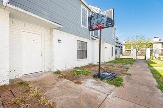 4624 San Jacinto St in Dallas, TX - Building Photo - Building Photo