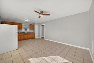 8814 Manus St in Houston, TX - Building Photo - Building Photo