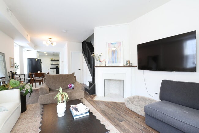 property at 916 3rd St NE